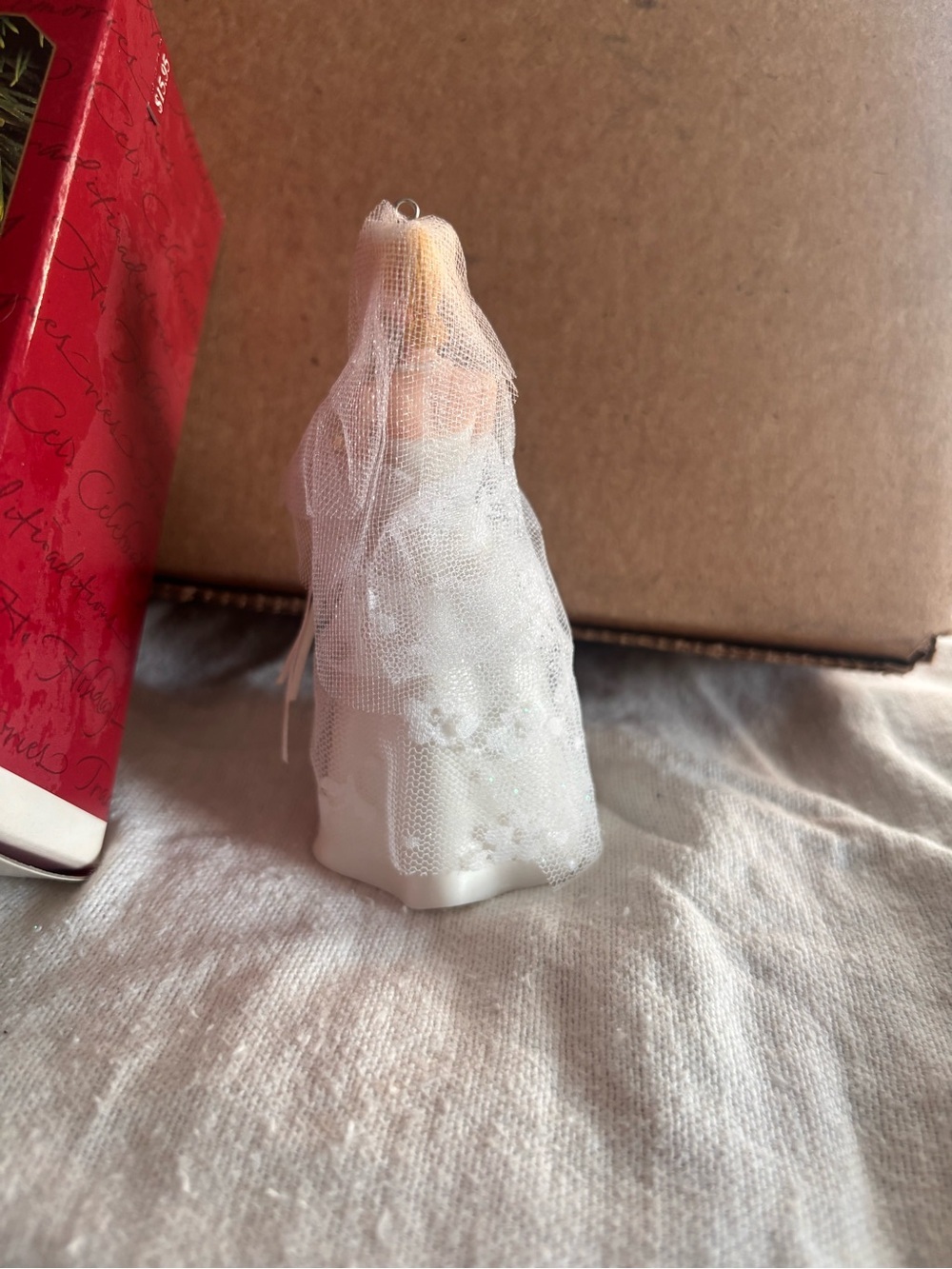 Hallmark Wedding Day Barbie Ornament 1997 Collectors Series Vintage. - Picture 3 of 5